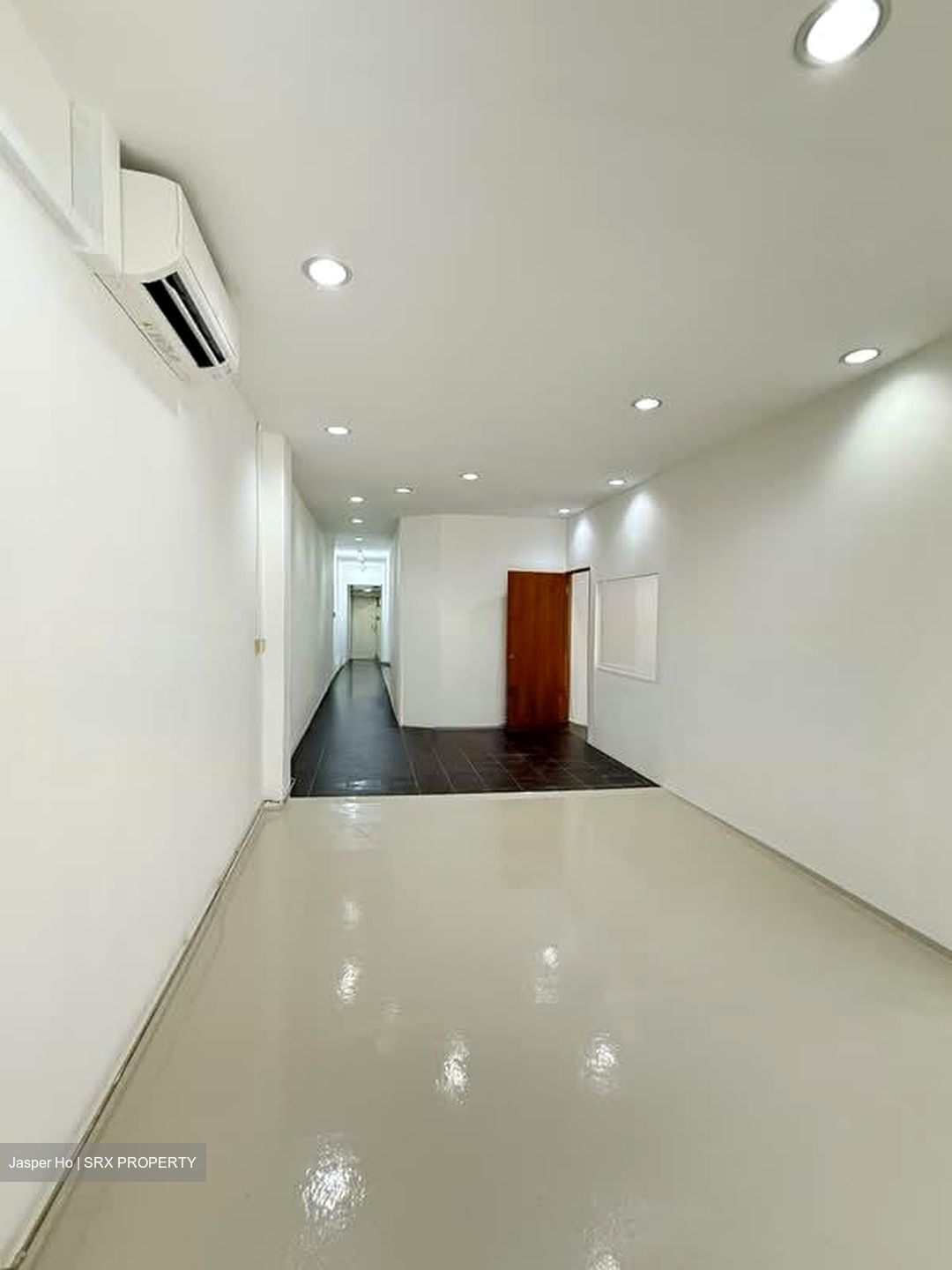 Golden Wall Flatted Factory (D12), Factory #575747491